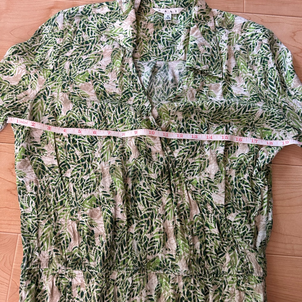 🌺 2/$20 Cabi Faux Wrap Dress M 280 Green Leaf Print 3/4 Sleeve Multicolor - Picture 6 of 8